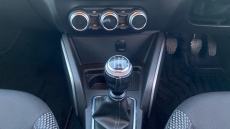 Dacia Duster 1.6 SCe Prestige 5dr Petrol Estate